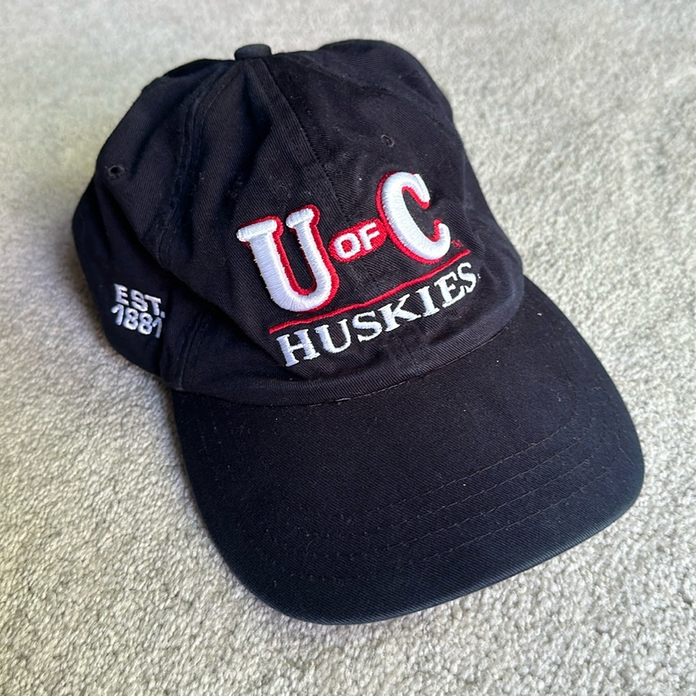 UConn Huskies Ballcap